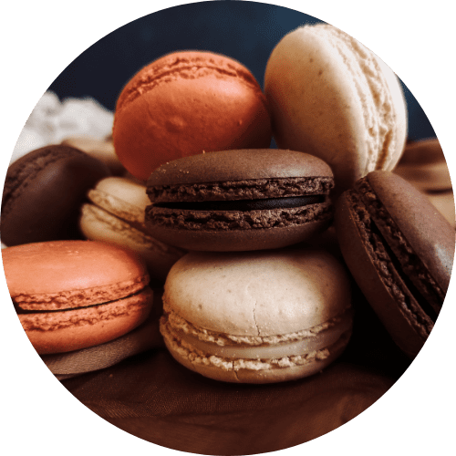 different flavor of macarons